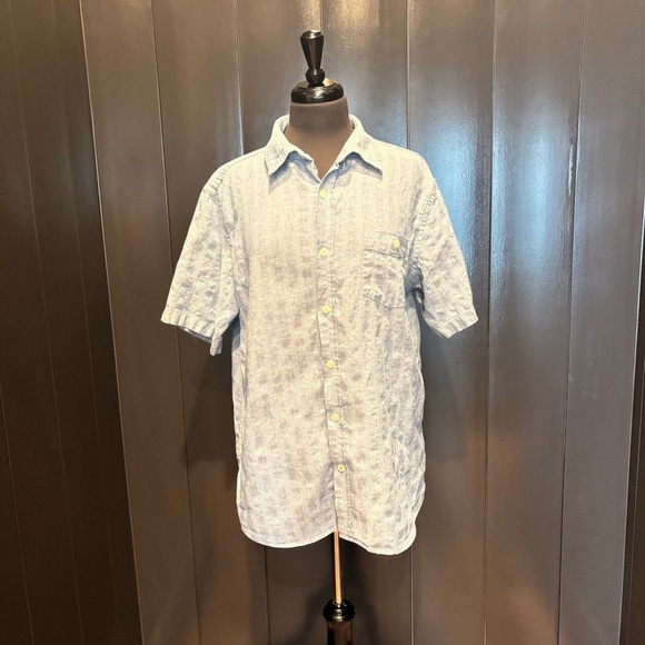 Weatherproof Other - Men's Weathered Vintage  Light Blue Short Sleeve Shirt